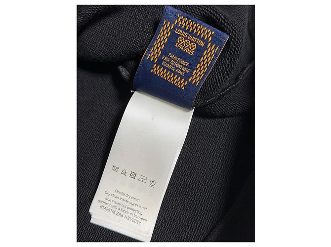 Louis Vuitton Felpa Nera con Patch Ricamata e Cristalli Nero - vista 9