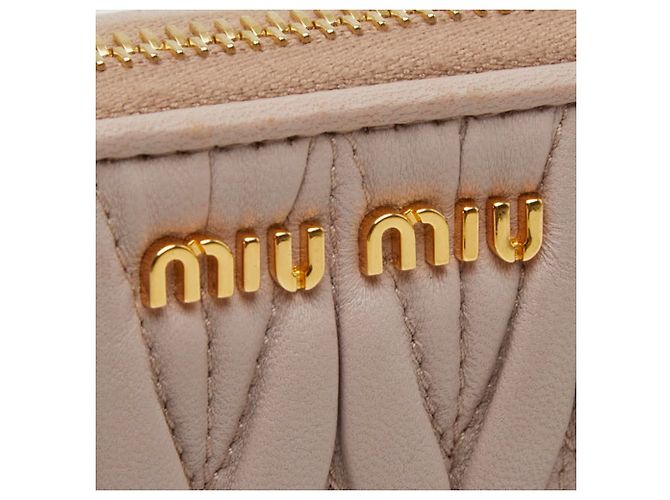Cartera larga con cremallera redonda Miu Miu Matelassé Rosa - vista 11