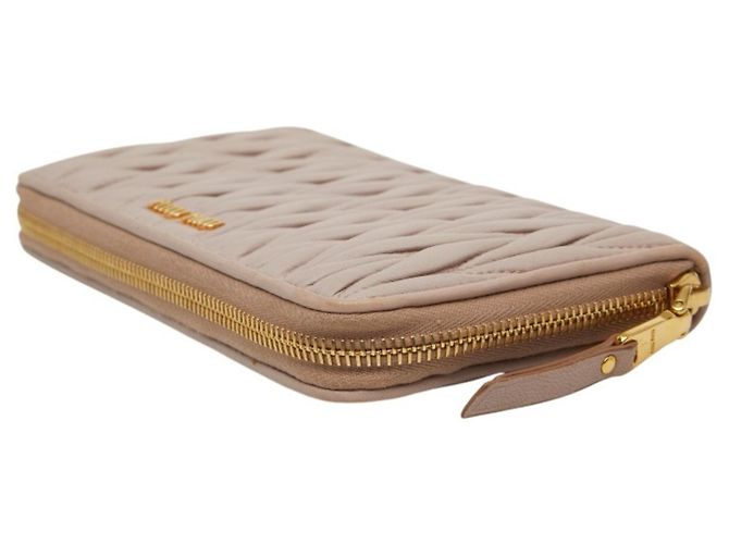 Cartera larga con cremallera redonda Miu Miu Matelassé Rosa - vista 6