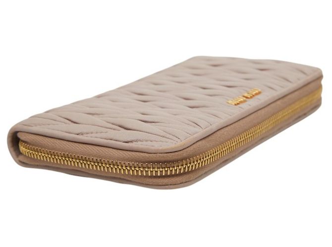 Cartera larga con cremallera redonda Miu Miu Matelassé Rosa - vista 7