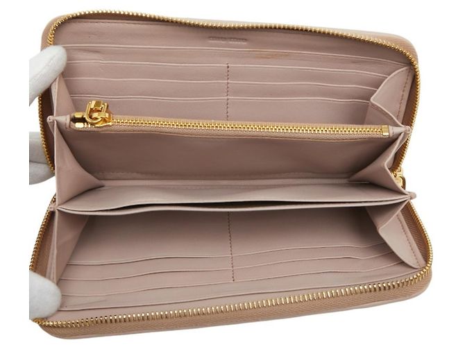 Cartera larga con cremallera redonda Miu Miu Matelassé Rosa - vista 9