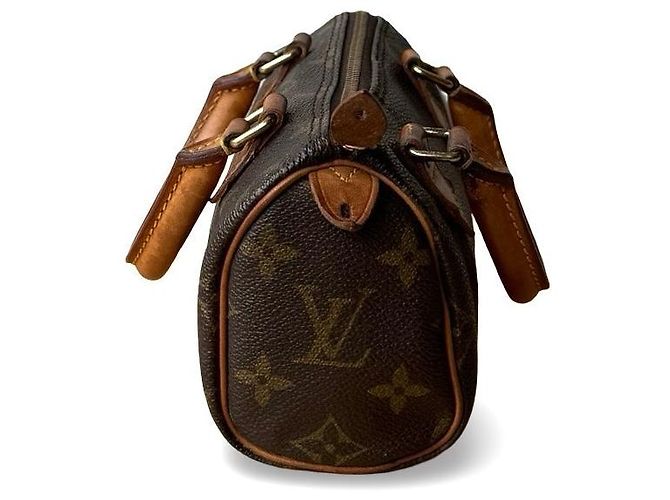 Louis Vuitton Nano Speedy - vista 4