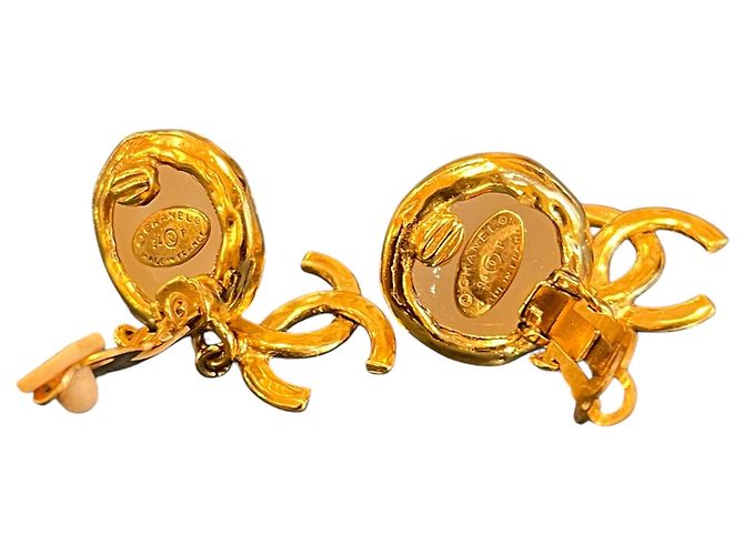 Pendientes Chanel CC Golden - vista 3
