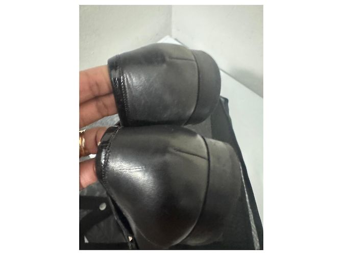 Mocassini Gucci in pelle nera con fibbia Nero - vista 6