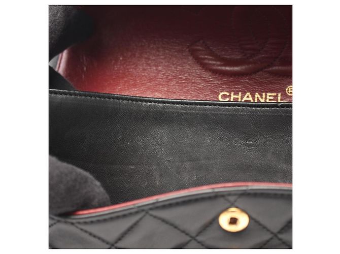 Chanel Matelassé Double Flap Schultertasche Schwarz - Ansicht 15
