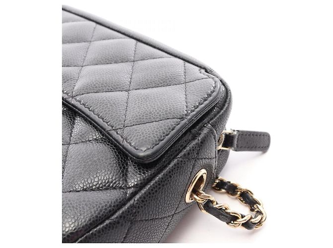 Borsa a tracolla Chanel Matelassé Classic Nero - vista 13