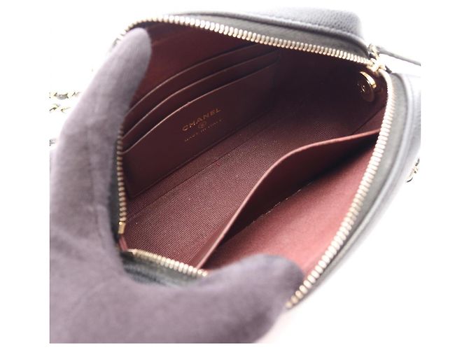 Borsa a tracolla Chanel Matelassé Classic Nero - vista 3