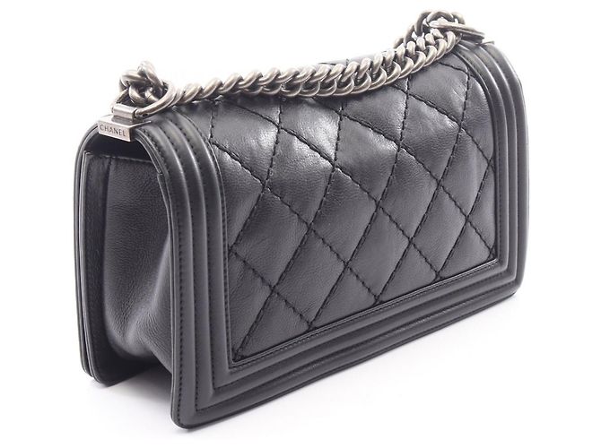 Borsa a tracolla Chanel Boy in pelle d'agnello nera Nero - vista 2
