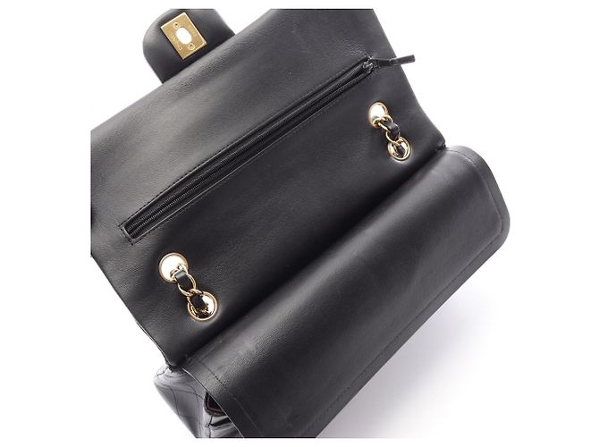 Timeless Chanel Matelassé Double Flap Schultertasche Schwarz - Ansicht 6