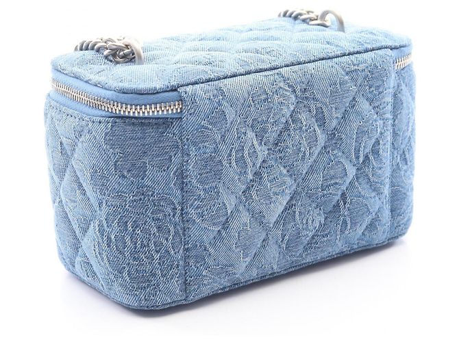 Borsa a tracolla Vanity Chanel Matelassé Blu - vista 2