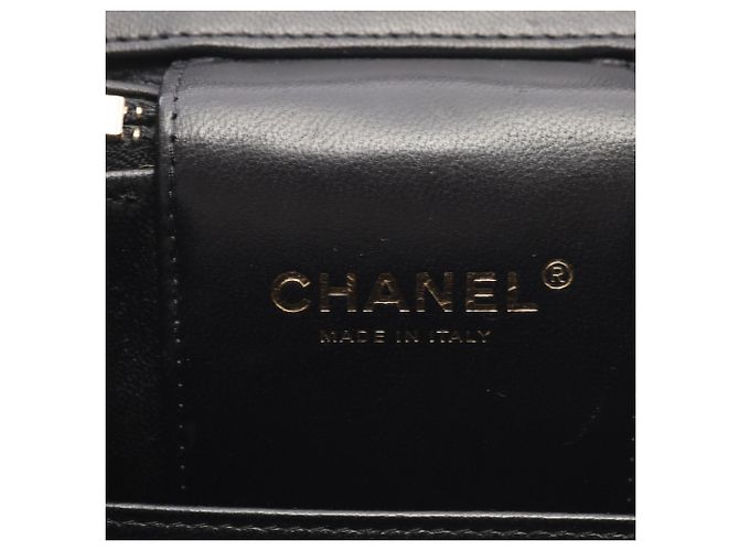 Bolsa Vanity Chanel Matelassé Preto - vista 4