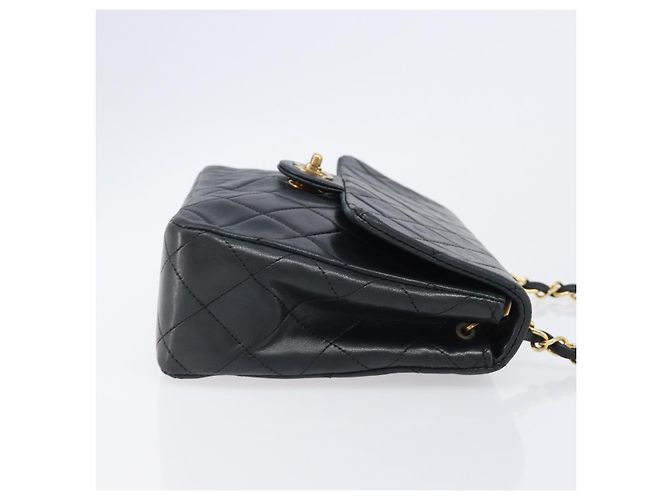 Chanel Vintage CC Catena Flap Pelle Trapuntata Media Nero - vista 4