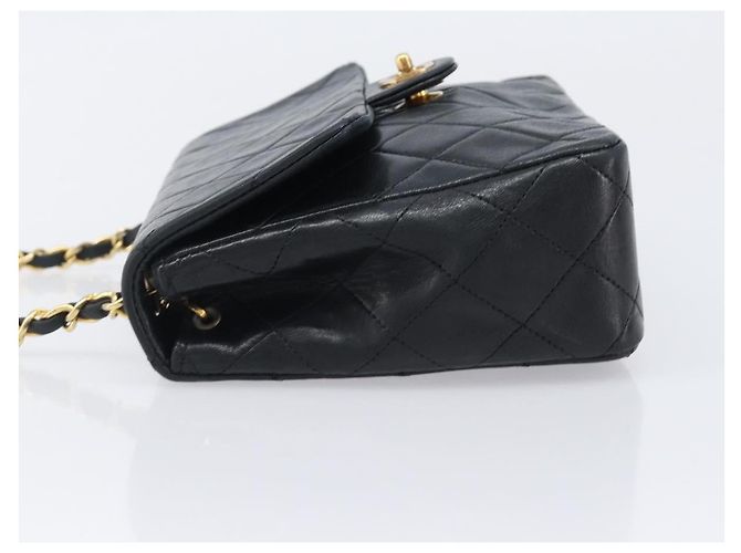 Chanel Vintage CC Catena Flap Pelle Trapuntata Media Nero - vista 5