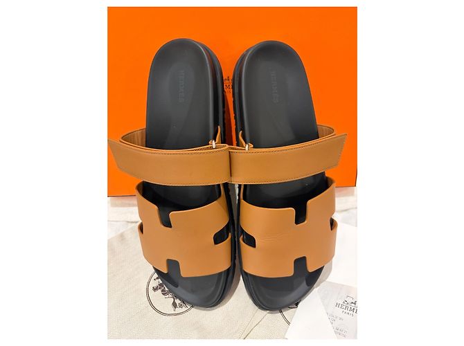 Hermès Chypre Chanclas de Piel Camel Castaño - vista 2