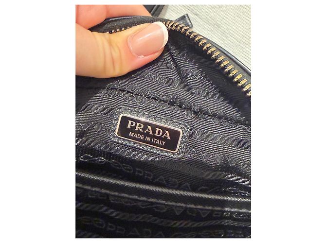Saffiano Prada Re-Nylon Shoulder Bag with Pouch - Black - view 9