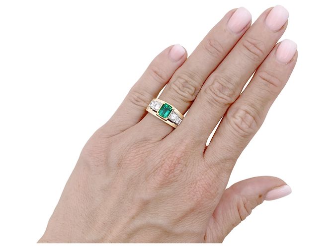 Autre Marque Zweifarbiger Goldbandring, Smaragd und Diamanten. - Ansicht 6