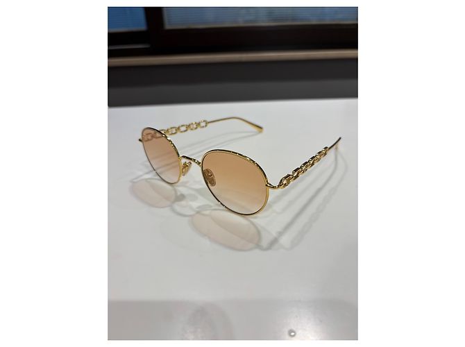 Louis Vuitton Chain Link Oval Sunglasses Golden - view 10