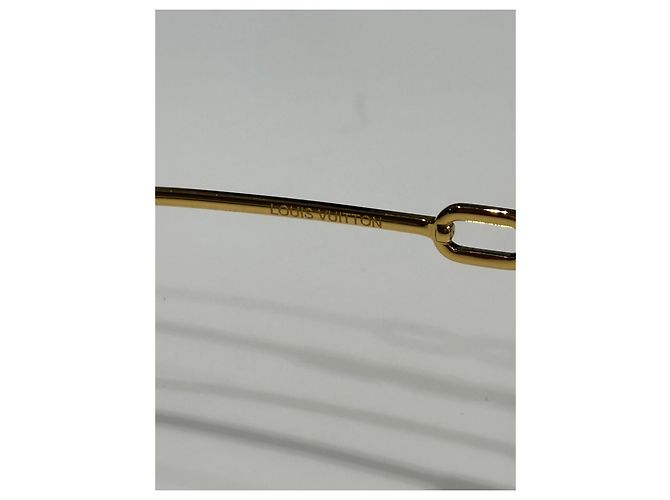 Louis Vuitton Chain Link Oval Sunglasses Golden - view 3