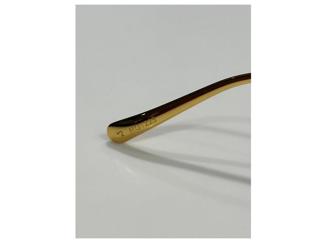 Louis Vuitton Chain Link Oval Sunglasses Golden - view 4