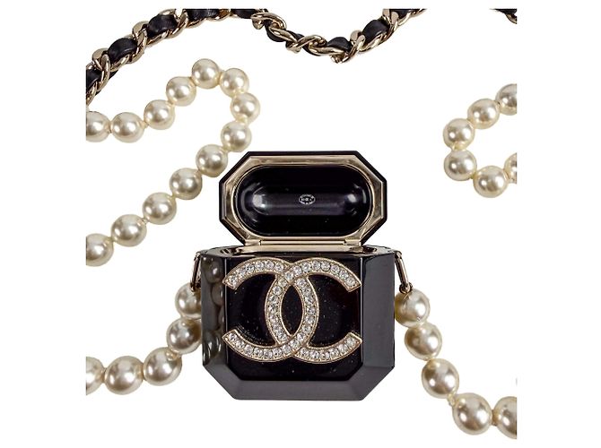 Timeless Chanel Cristal Pearl Airpods Acetate Schmuckcase Schwarz - Ansicht 7