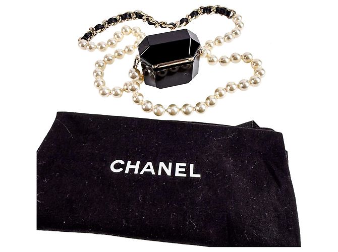 Timeless Chanel Cristal Pearl Airpods Acetate Schmuckcase Schwarz - Ansicht 8