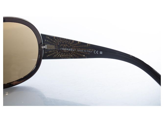 Chanel, Braune Shield-Sonnenbrille mit Strasssteinen - Ansicht 8