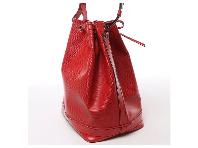 Borsa a tracolla Louis Vuitton Noe in pelle Epi rossa M44007 Rosso - vista 3