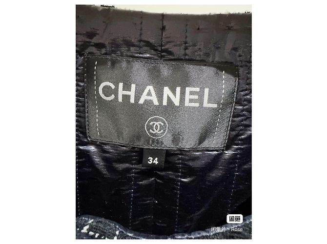 Timeless Chanel Navy Tweed Jacket Size 34 Multiple colors - view 2