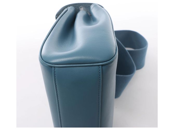 Céline Borsa a tracolla in pelle CELINE Soft 16 Teen in blu - vista 9