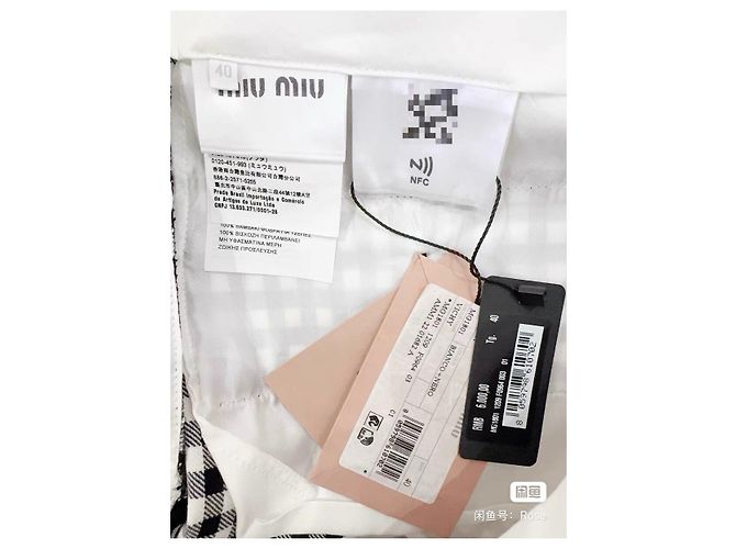 Miu Miu Rock aus schwarzer Wolle mit verstellbarem Gürtel Größe 40 Mehrfarben - Ansicht 3