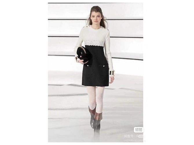 Vestido Chanel 20K Coleção Equestre Multicolorido em Lã Multicor - vista 8
