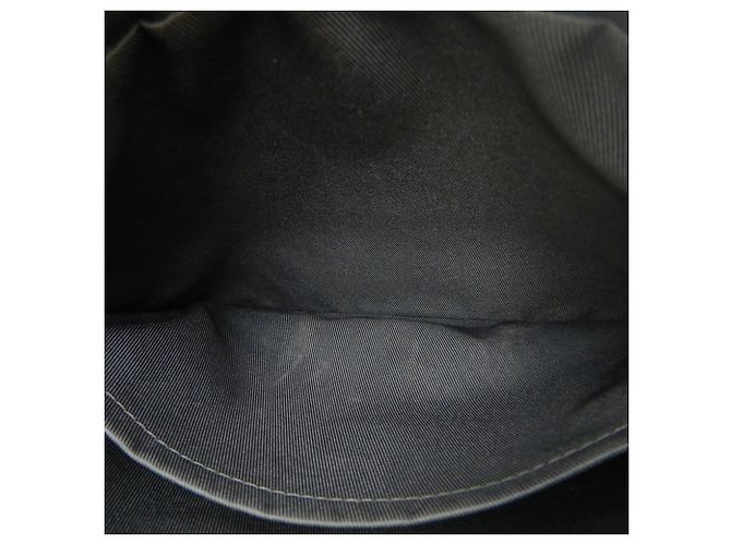 Louis Vuitton Taigarama Outdoor Messenger PM Nero - vista 21