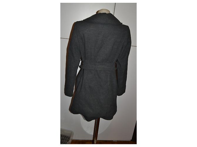 Casaco Pinko Cinzento com Cinto Cinza - vista 4