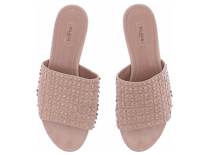 Alaïa Sandales en daim rose - vue 4