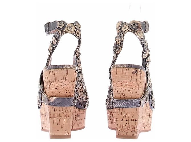 Alaïa Sandali con zeppa a fiori Beige - vista 7