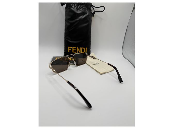 Fendi Sonnenbrille aus goldfarbenem Metall Golden - Ansicht 3