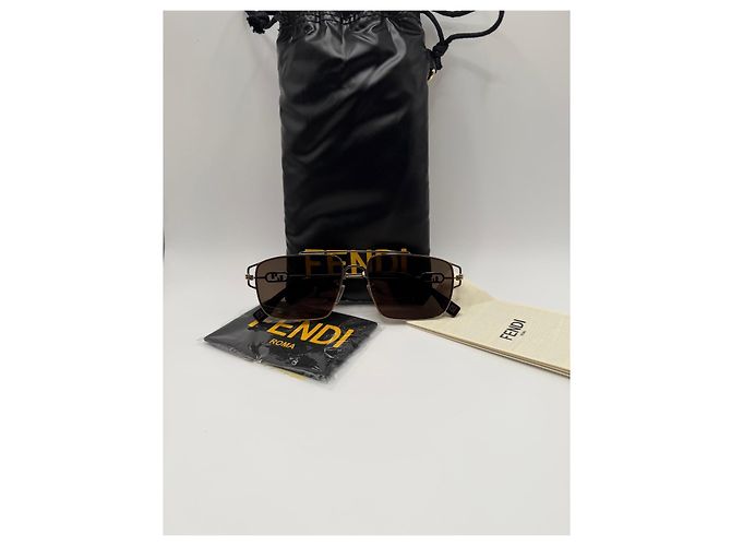 Fendi Sonnenbrille aus goldfarbenem Metall Golden - Ansicht 6