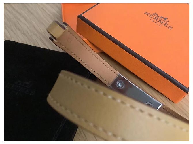 Hermès Rivale Bracciale Double Tour in Pelle e Metallo Argentato Giallo Silver hardware - vista 3