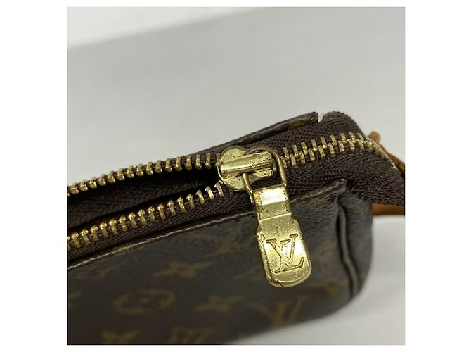 Louis Vuitton Monogram Pochette Accessoires M51980 Marrone - vista 8