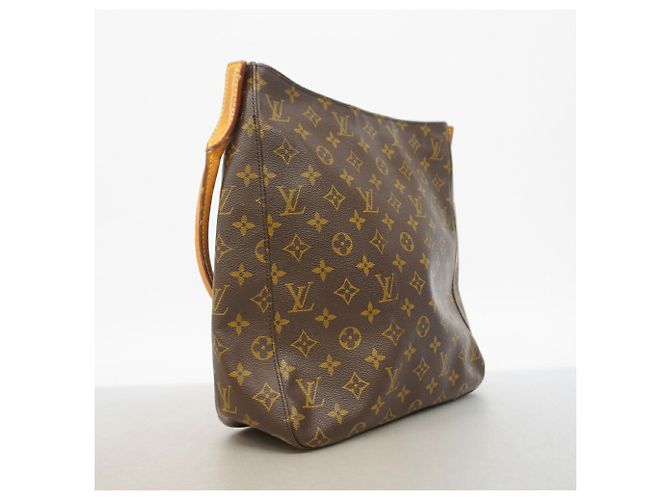 Bolsa de Ombro Louis Vuitton Monogram Looping GM Marrom - vista 2