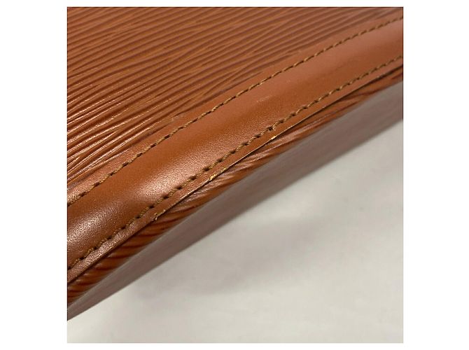 Bolsa Louis Vuitton Epi Saint Jacques Marrom - vista 10