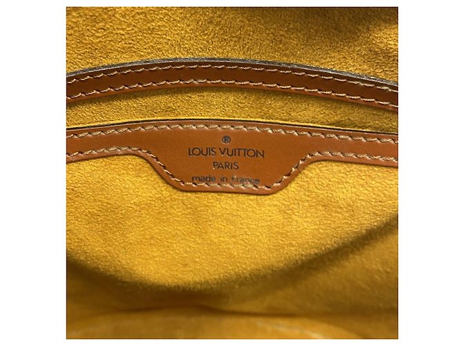 Bolsa Louis Vuitton Epi Saint Jacques Marrom - vista 5