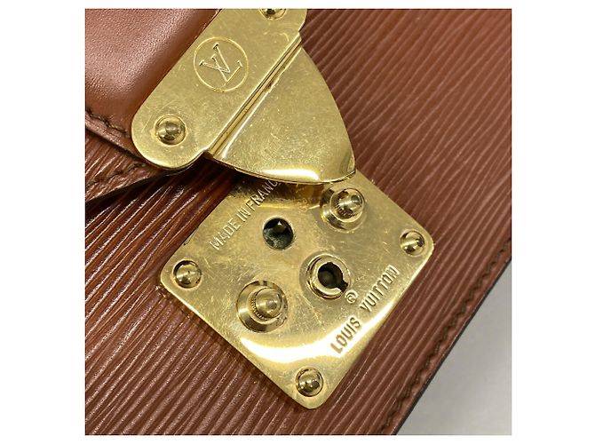 Louis Vuitton Epi Pochette Sellier Dragonne Clutch Bag Marrone - vista 9