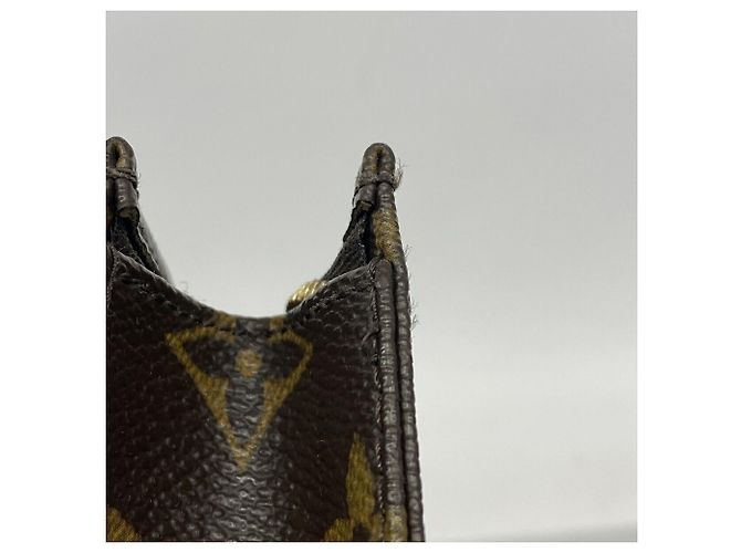 Louis Vuitton Monogram Pochette Toilette 15 Castaño - vista 7