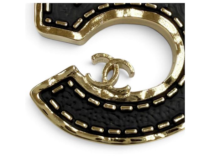 Orecchini Chanel B23S Coco Mark 5 Motif Nero D'oro - vista 6