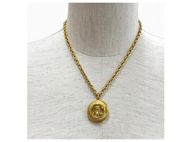 Collana con pendente dorato Vintage Coco Mark di CHANEL D'oro - vista 2