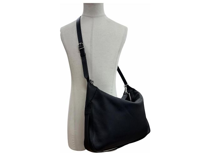 Céline Celine 11177 Bolsa de Ombro Large Strap em couro de bezerro grão macio Preto - vista 3
