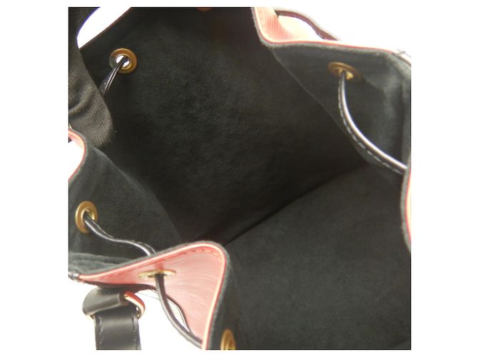 Noe Louis Vuitton Epi Petit Noé Schultertasche Schwarz Rot - Ansicht 16