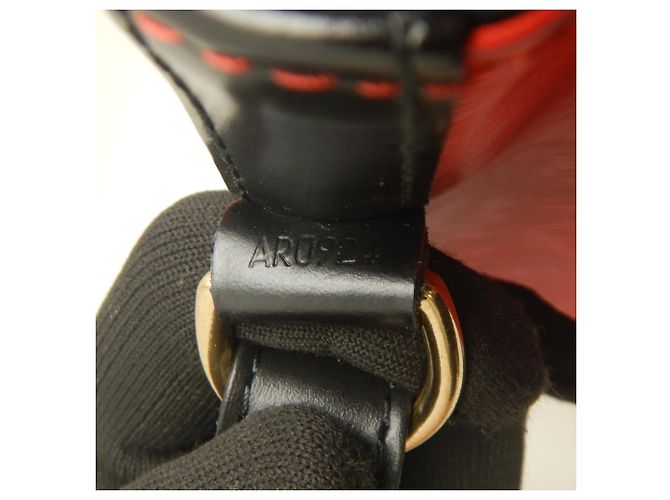 Noe Louis Vuitton Epi Petit Noé Schultertasche Schwarz Rot - Ansicht 20