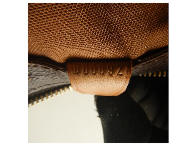 Saco Cabas Piano Monogram Louis Vuitton Marrom - vista 24